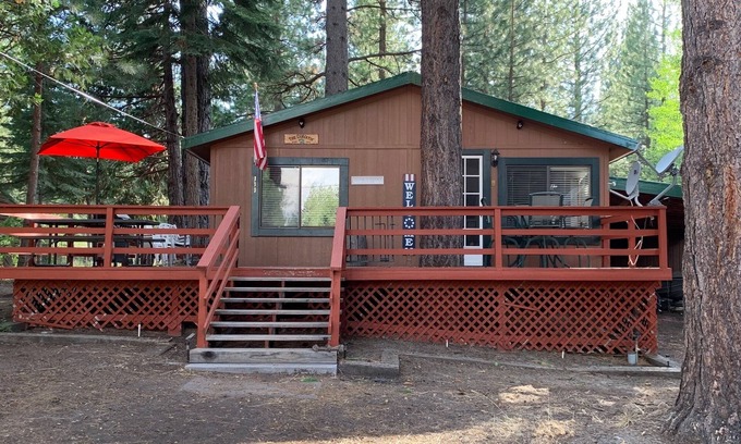 Calpine Cabin | Wi-Fi 2 bed/2 bath Peaceful Calpine Retreat!