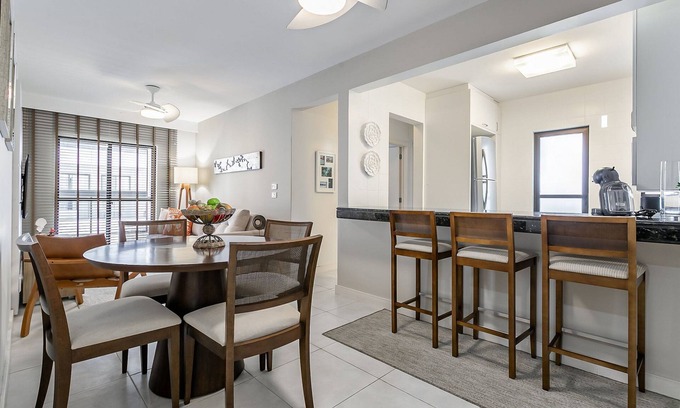 Ingleses Norte Apartment | WI-FI 500MB | 150m from Ingleses Beach #IA24