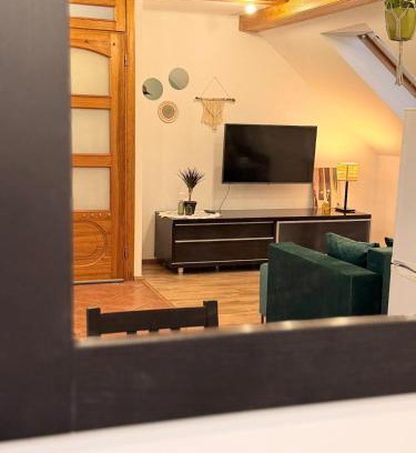 Miszewko Apartment | Widokowo - Apartament z tarasem i ogródkiem