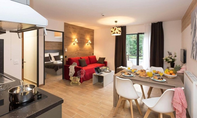 Les Tines Apartment | Wifi, fitness, swimming pool, sauna, hammam, parking, tv, 49m², Chamonix