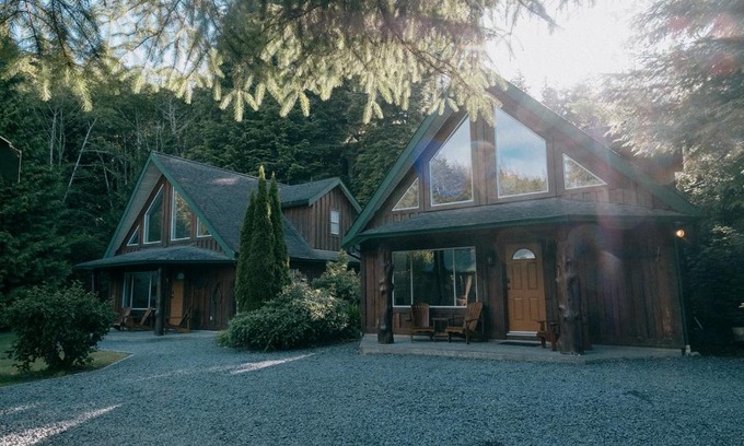 Port Renfrew Resort | Wild Coast Wilderness Resort