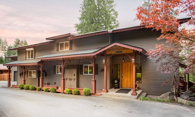 Leavenworth Apartment | Wild River Views from an Old West-Inspired Suite