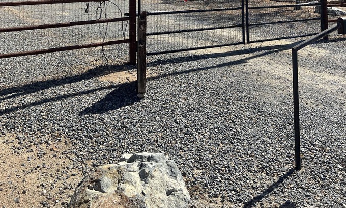 Springville House | Wild Turkey Way Guesthouse!!! Short 5 Minute Walk to the Springville Ranch!