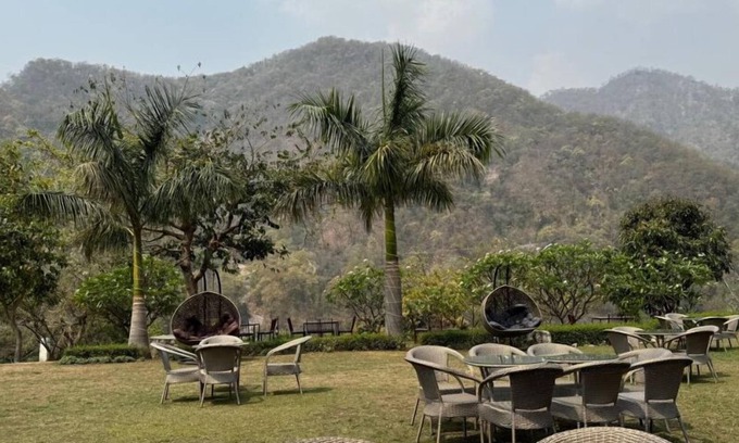 Marchula Hotel | Wild Vista Marchula Resort