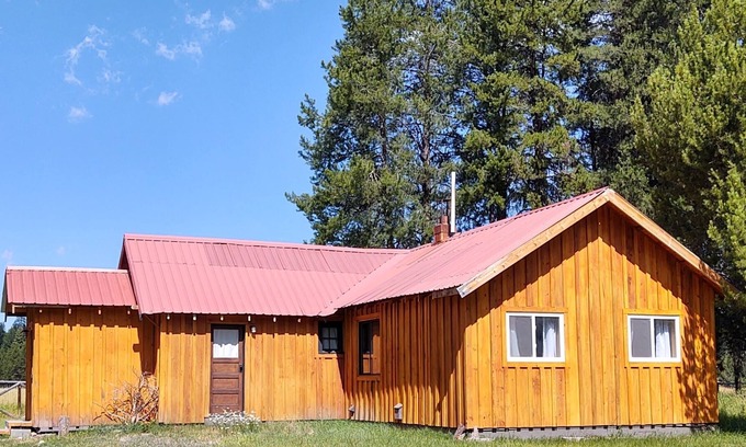 Seeley Lake Cabin | Wilderness Cabin - Your Recreation Destination!