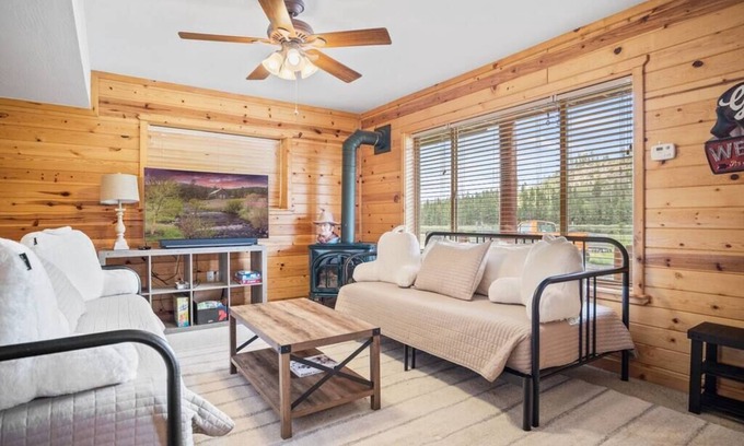 Greer House | Wildflower Retreat Bungalow