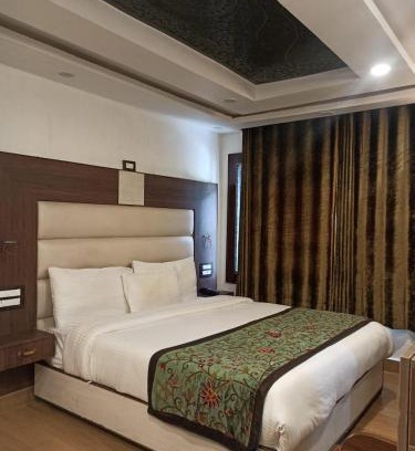 Pahalgam Hotel | Wildflower Villa