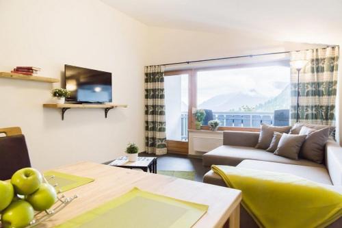 Rofleuten Apartment | Wildgrün Panorama Lodge 15