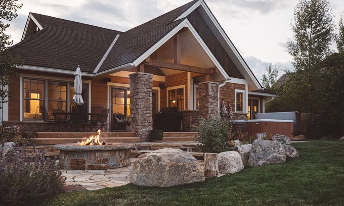 Grand Elk Ranch House | Wildhorse Chalet on Grand Elk - with hot tub!