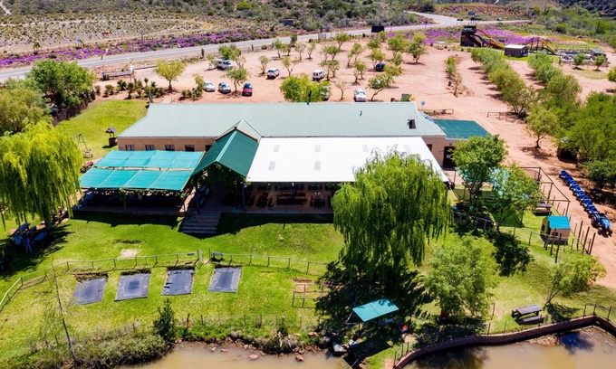 Oudtshoorn Cottage | Wilgewandel Holiday Farm & Restaurant