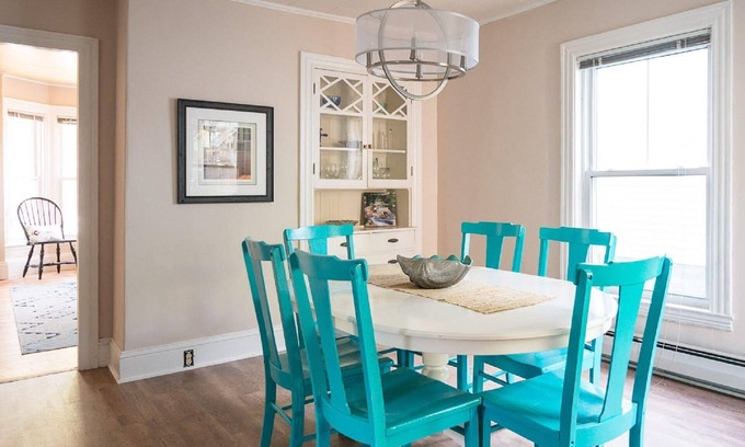 Willard House | Willard Beach Neighborhood-Close to all Southern Maine has to offer!