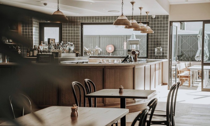 Wagga Wagga Hotel | William Farrer Hotel