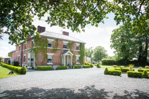 Horseman's Green House | Willington Lodge