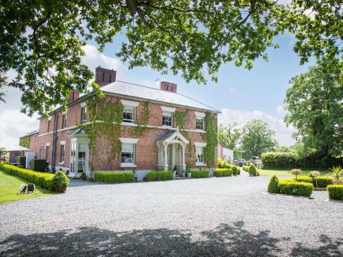 Horseman's Green House | Willington Lodge