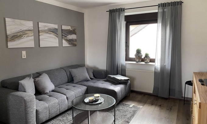 Stadtkyll Apartment | Willkommen in Unserer Ferienwohnung Burgberg im Schönen Luftkurort Stadtkyll