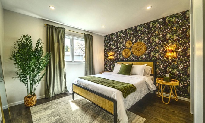 Willmar House | Willmar Jungle Safari Retreat!