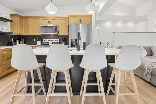 Indian Point House | Willow - 99 Ridge Lane