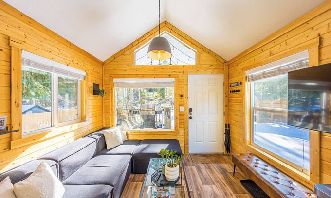 Port Angeles East House | Willow Corner: cozy modern tiny home