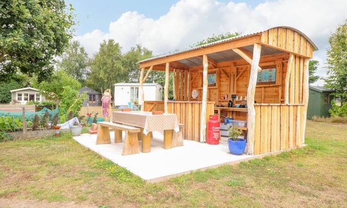 Hickling Cottage | Willow Cottage