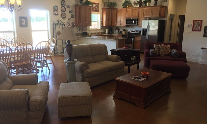 Fredericksburg House | Willow Knoll 2 Texas