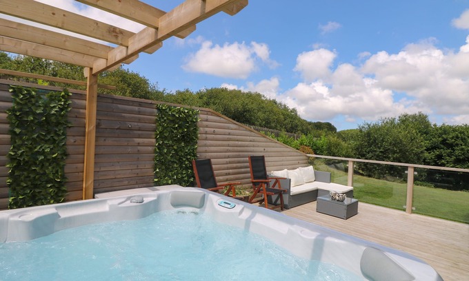 Winnard's Perch Cottage | Willow, Retallack