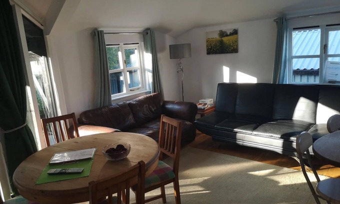 Upchurch Apartment | Willow Suite - Spacious 2 bedroom apartment