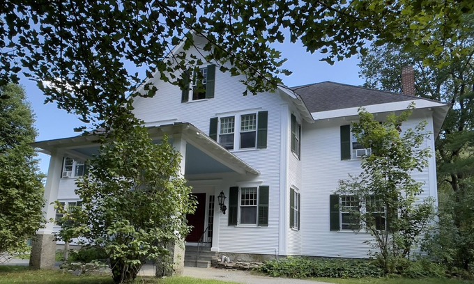 Williamsville House | Willow Vermont