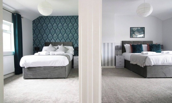 Nantgarw House | Willow Way by Tŷ SA - Spacious 3 bed house