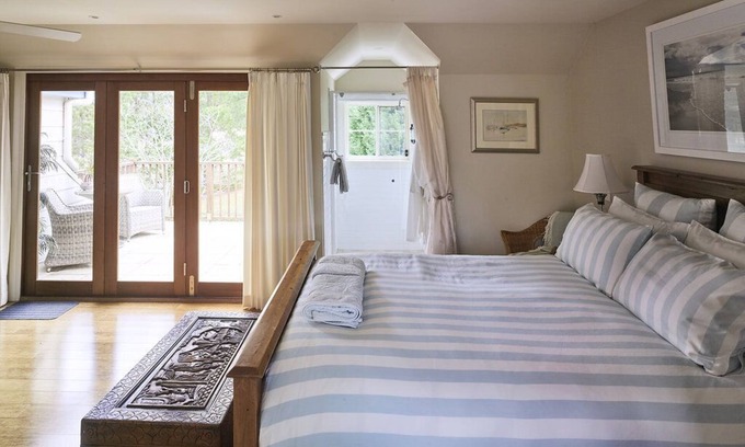 Kurrajong Bed & Breakfast | Willows at Kurrajong Luxury Loft Suite