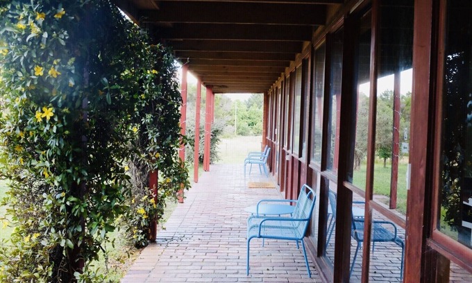 Cranboune South Cottage | Willunga Cottage - Sweet Country Living