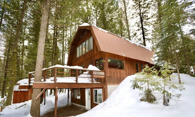 McCall Ski Chalet | Wilma's Hideaway by Casago Mccall - Donerightmanagement