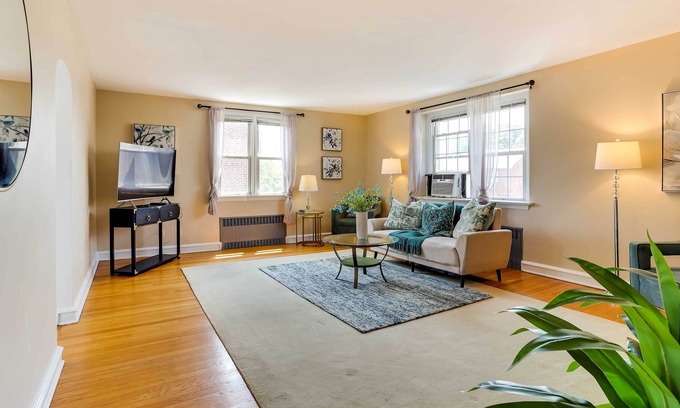 Wilmington Apartment | Wilmington Vacation Rental Near River & Downtown!