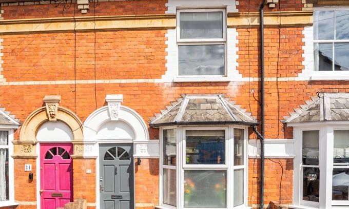 Henley Cottage | Wilson Cottage