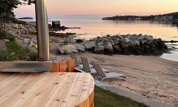 Boutiliers Point Cottage | Wilson's Coastal Club - C5n
