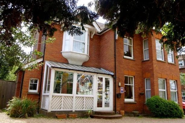 Horsham Hotel | Wimblehurst Hotel