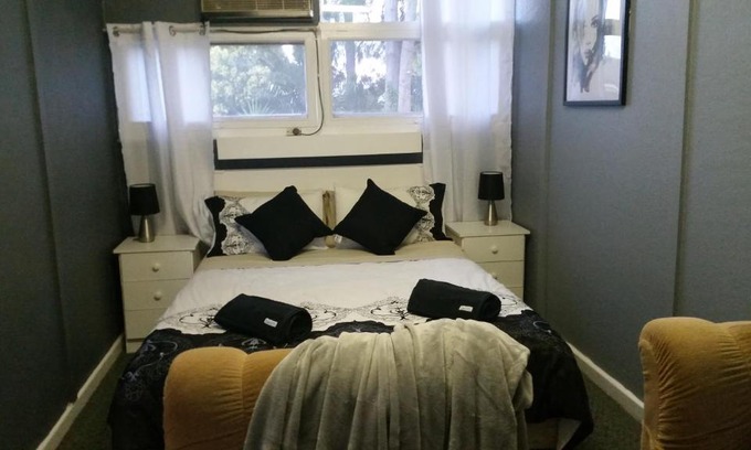 Nhill Hotel | Wimmera Motel