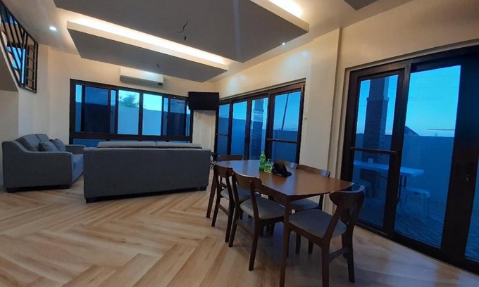 Pili Apartment | Winch House