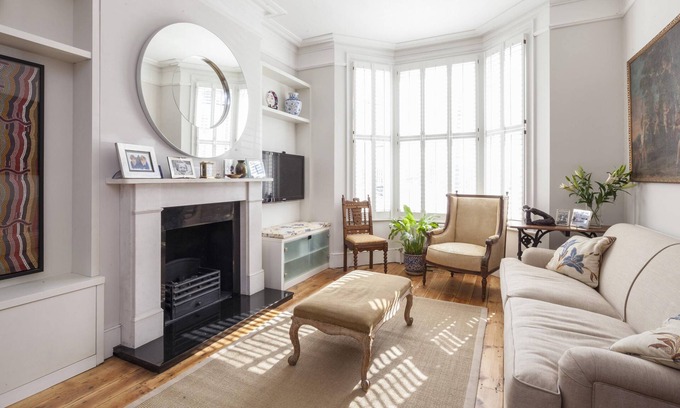 Fulham Apartment | Winchendon Road by onefinestay
