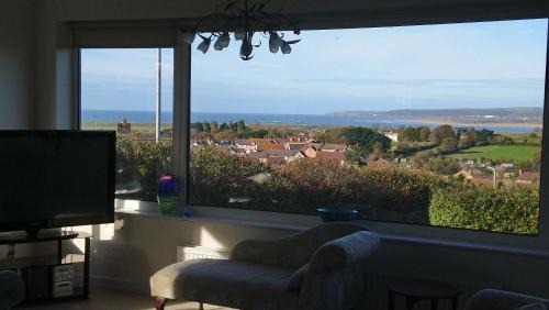 Westleigh Villa | windmillhill