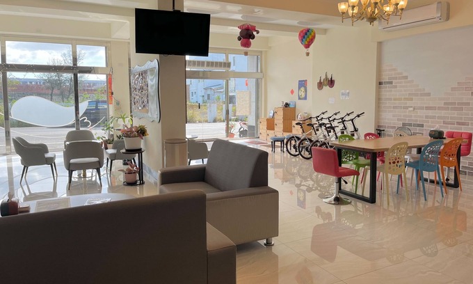 Hengchun Old Town Bed & Breakfast | Windseahillinn