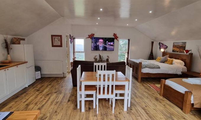 Seascale Apartment | Windsor Cottage on The Big "W" Ranch