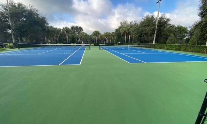 Windsor Hills House | Windsor Hills Getaway: 3br, Pool, Near Disney 3 Bedroom Townhouse