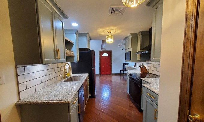 The Plains Apartment | Wine and Horse Country Apartment Rental