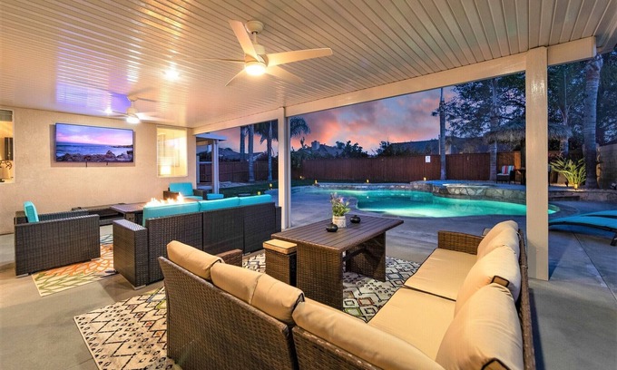 Temecula House | Wine Country Oasis Retreat - Close to wineries