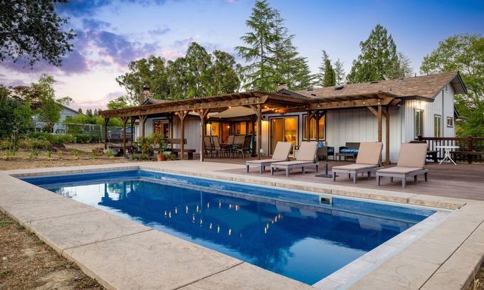 Forestville House | Wine Country Retreat with Pool, A/C + Close to Healdsburg & Top Dining.