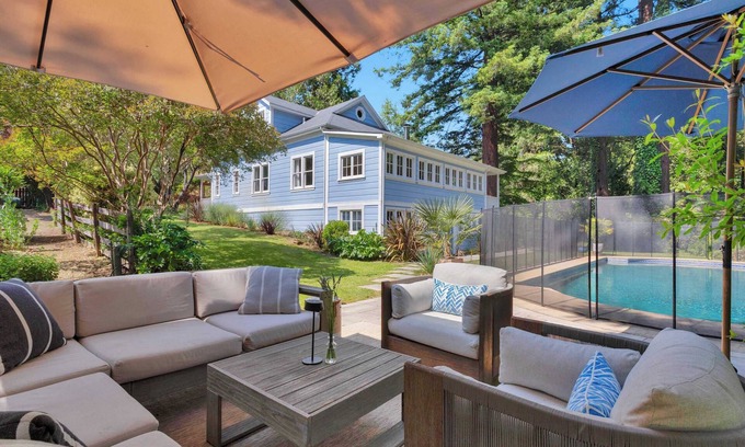 Guerneville House | Wine Country Retreat with Pool & Hot Tub - Dogs OK!