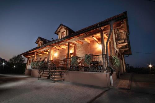 Pesnica Bed & Breakfast | Wine & Tourism Bračko