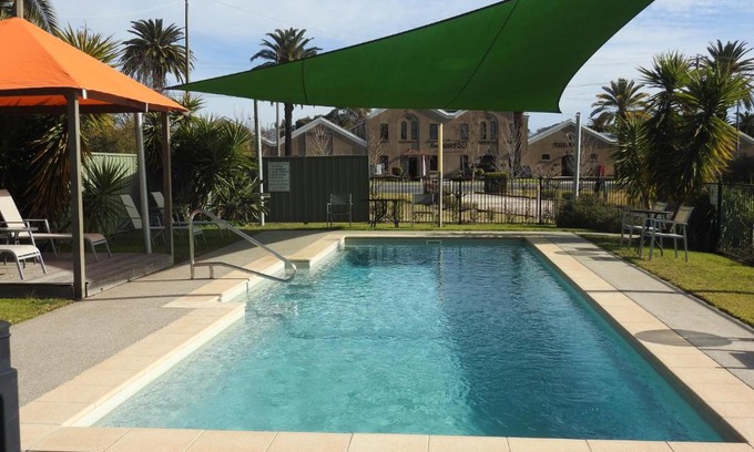 Rutherglen Hotel | Wine Village Motor Inn