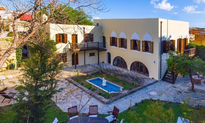 Rhodes Old Town Villa | Winedarksea Lemuria Manor