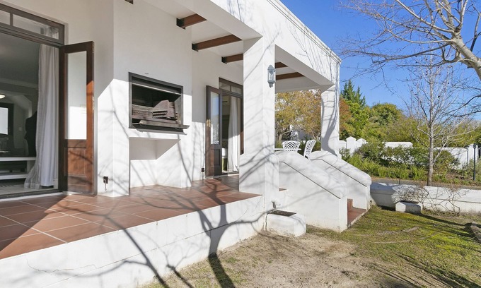 Stellenbosch Villa | Winelands Golf Lodges 15